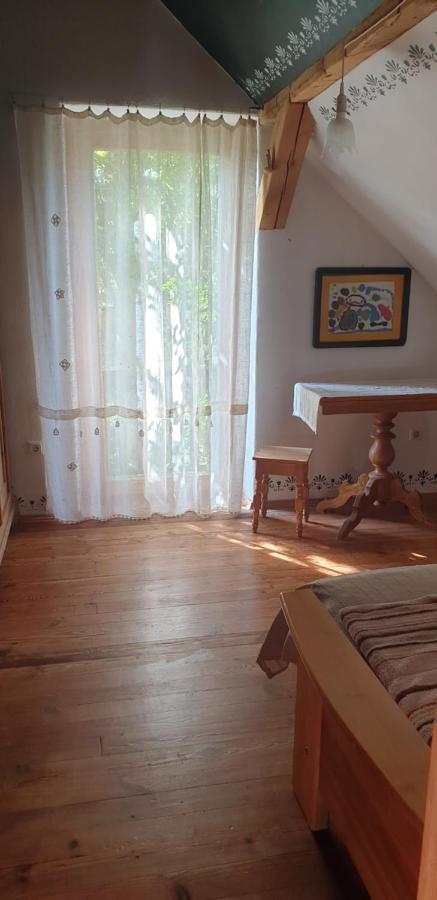 Majiga Istaba Ar Balkonu Un Vannasistaba, Bezmaksas Velo Noma Iecava Esterno foto