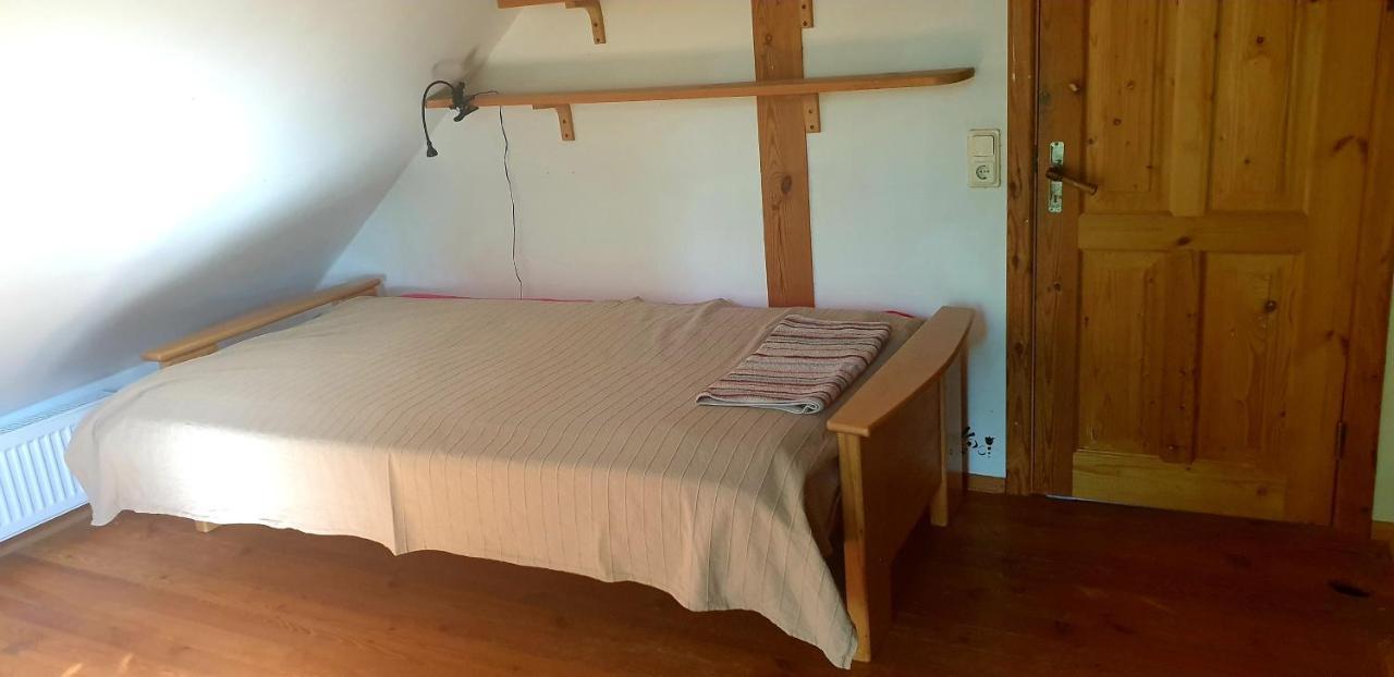 Majiga Istaba Ar Balkonu Un Vannasistaba, Bezmaksas Velo Noma Iecava Esterno foto